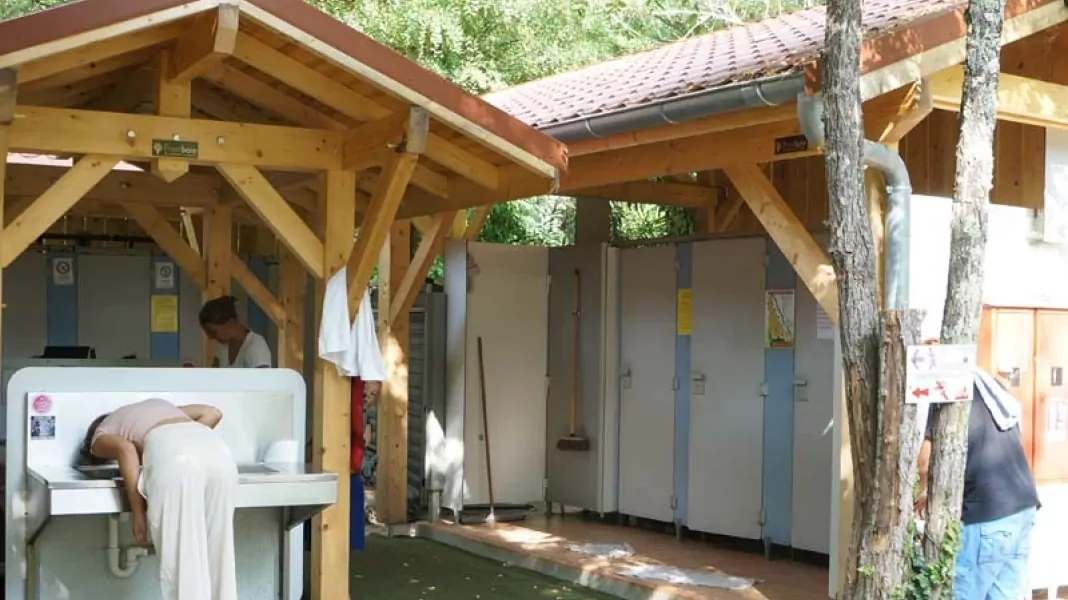 CAMPING LES ACTINIDIAS