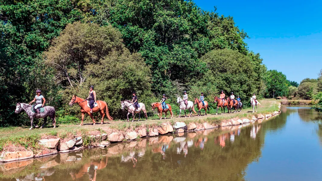 CAMPING MANÉ GUERNEHUÉ