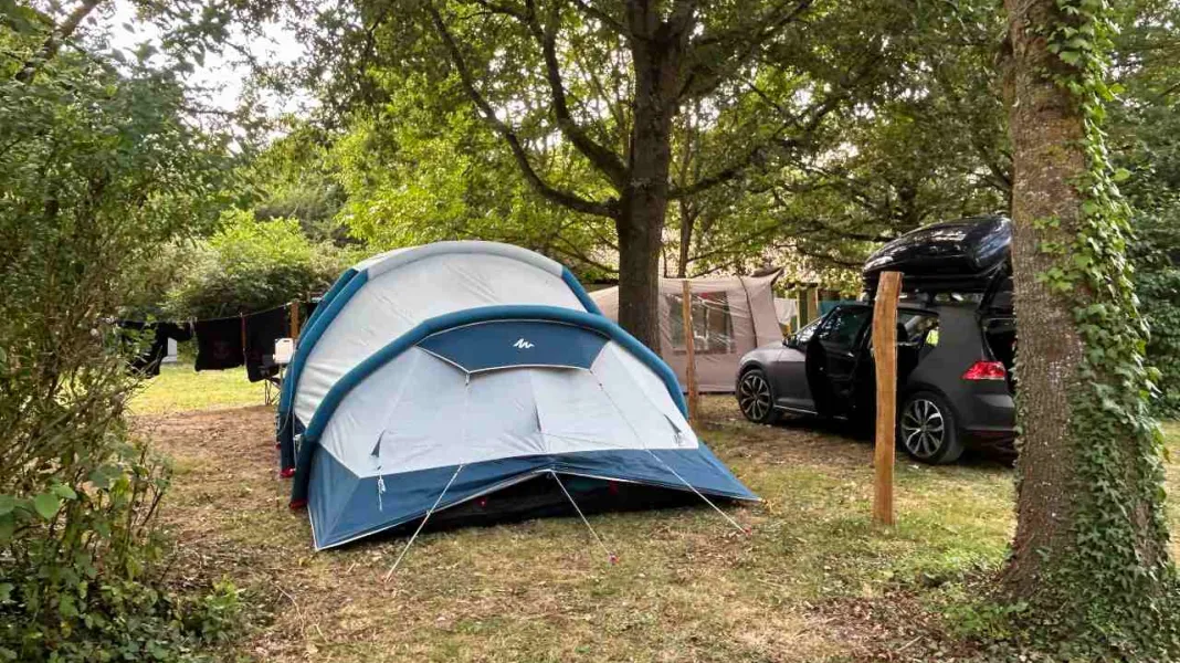 CAMPING LA VALLEE DES VIGNES