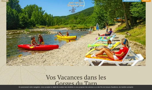 CAMPING CANOË