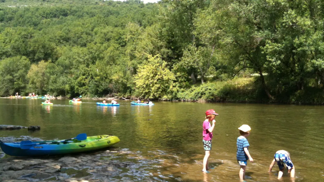 CAMPING DOMAINE LES CLOTS