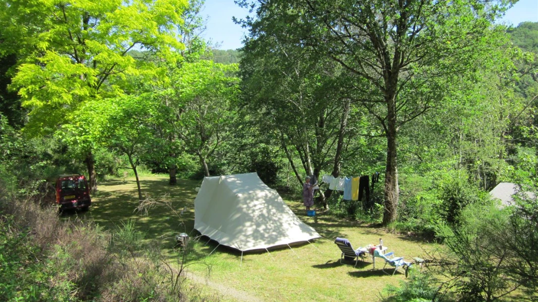 CAMPING DOMAINE LES CLOTS