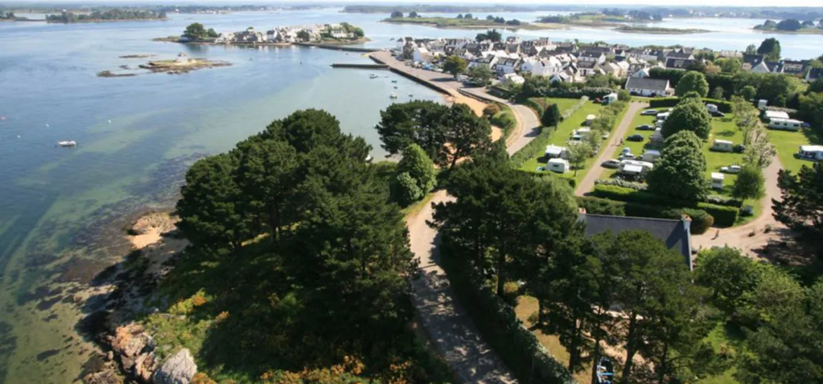 CAMPING DE SAINT-CADO