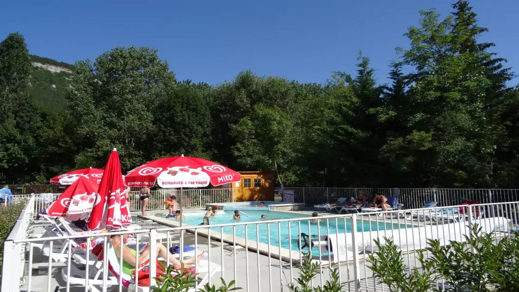 CAMPING LE CLOS DES PEUPLIERS