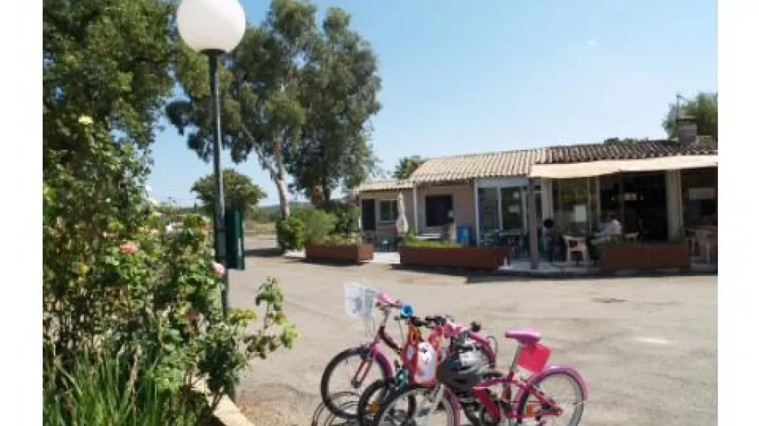 CAMPING DOMAINE DU GOLFE DE SAINT-TROPEZ