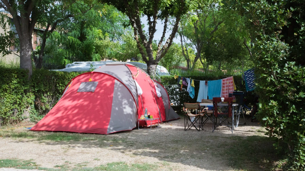 CAMPING DU THÉÂTRE ROMAIN