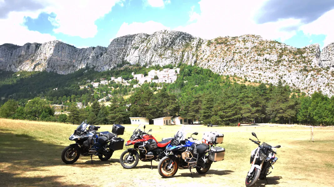 CAMPING LA PINATELLE